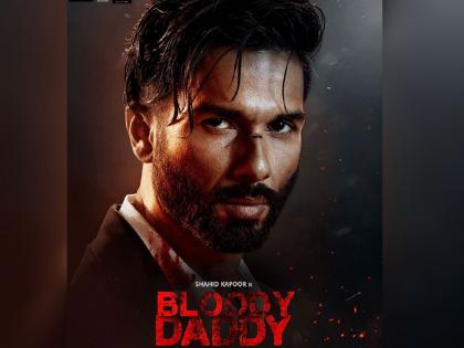 shahid kapoor answers to rumours about his fees for bloody daddy film | अबब!! ‘ब्लडी डॅडी’साठी शाहिद कपूरने आकारले ४० कोटी रुपये? दिग्दर्शकांनी केला खुलासा