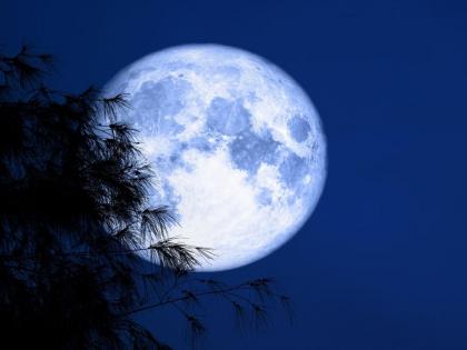 super blue moon: moon will change colour tomorrow! Chandrayaan 3 landing will be a big celestial event, again in 2026 | चंद्र उद्या रंग बदलणार! चंद्रयान ३ उतरताच मोठी खगोलीय घटना, पुन्हा २०२६ ला पाहता येणार