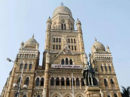 BMC slaps 'fines' on arrears | थकबाकीदारांविरोधात पालिकेने थोपटले ‘दंड’