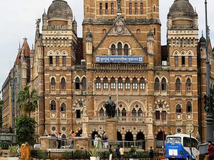 The municipality recovered Rs 268 crore from commercial slums, and also collected a fine of Rs 140 crore. | व्यावसायिक झोपड्यांकडून पालिकेने वसूल केले २६८ कोटी, १४० काेटी दंडही घेतला The municipality recovered Rs 268 crore from commercial slums, and also collected a fine of Rs 140 crore. | व्यावसायिक झोपड्यांकडून पालिकेने वसूल केले २६८ कोटी, १४० काेटी दंडही घेतला