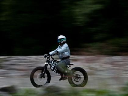 BMW Vision Amby: BMW ची भन्नाट सायकल, एका चार्जवर 300 किमी पळणार; वेग एवढा की लायसन लागणार