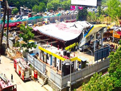 Wake up before billboards collapse (again) not just in Mumbai, but in all cities across the state | केवळ मुंबईच नव्हे, तर राज्यभर सर्वच शहरांमध्ये जाहिरात फलक (पुन्हा) कोसळण्याच्या आत जागे व्हा