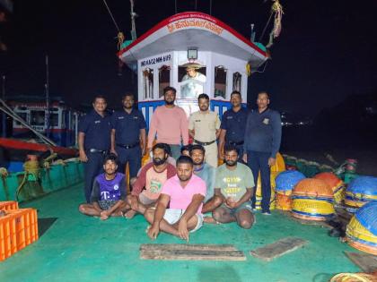 Action on Karnataka high speed trawlers for illegal fishing Devgad sea | अनधिकृत मासेमारी, देवगड समुद्रात कर्नाटकच्या हायस्पीड ट्रॉलर्सवर कारवाई