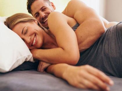 Sexual life: Women body may changes like that during sex | लैंगिक जीवन : उत्तेजित झाल्यावर महिलांच्या शरीरात होतात 'हे' बदल