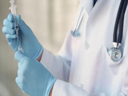 Case registered against 4 bogus doctors in Ashelepada, Ulhasnagar | उल्हासनगर आशेळेपाडा येथील ४ बोगस डॉक्टरावर गुन्हा दाखळ Case registered against 4 bogus doctors in Ashelepada, Ulhasnagar | उल्हासनगर आशेळेपाडा येथील ४ बोगस डॉक्टरावर गुन्हा दाखळ