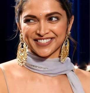 सावळ्या मुलींना खुलून दिसतात ९ रंग, सुंदर कातील दीपिका पादुकोणसारखा लूक!