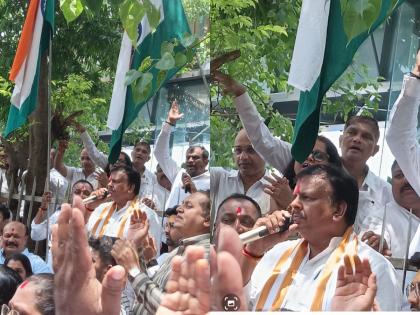 Borivali residents organize Tiranga Yatra, pay tribute to soldiers of all three armed forces | बोरीवलीकरांकडून तिरंगा यात्रेचे आयोजन, तिन्ही सैन्य दलातील जवानांना मानवंदना Borivali residents organize Tiranga Yatra, pay tribute to soldiers of all three armed forces | बोरीवलीकरांकडून तिरंगा यात्रेचे आयोजन, तिन्ही सैन्य दलातील जवानांना मानवंदना