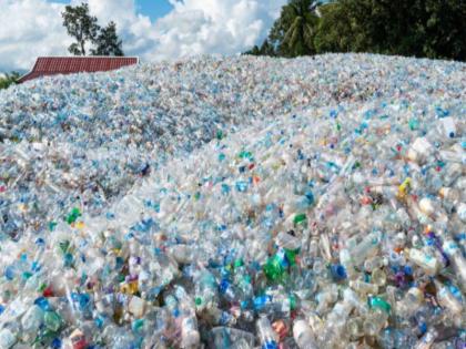 Pune residents run for Clean Pune Beautiful Pune 7 tons of plastic bottles deposited with the Municipal Corporation | 'स्वच्छ पुणे, सुंदर पुणे' साठी पुणेकरांची धाव; महापालिकेकडे ७ टन प्लास्टिक बॉटल जमा