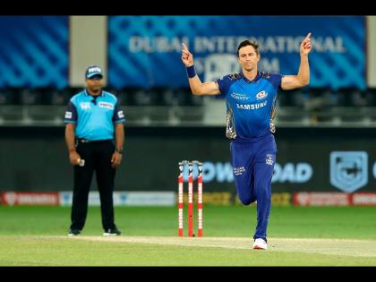 Qualifier 1, MI vs DC : Trent Boult is off the field with a groin strain; Rohit Sharma give updates of his injury | Qualifier 1, MI vs DC: ट्रेंट बोल्टला झाली दुखापत, Final खेळणार की नाही?; रोहित शर्मा म्हणतो...