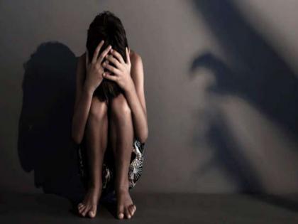 unnatural sexual harrashment by a foreigner on a thirteen year old boy | तेरा वर्षांच्या मुलावर परदेशी तरुणाकडून अनैसर्गिक अत्याचार