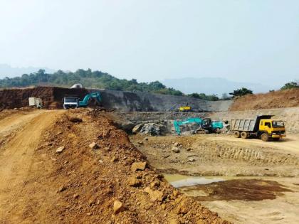 Work on the largest tunnel on the Vadodara-Mumbai highway has begun | वडोदरा-मुंबई महामार्गावरील सर्वात मोठ्या बोगद्याचे काम सुरू