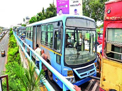 BRT beckon | बीआरटी ठरली खोळंब्याची