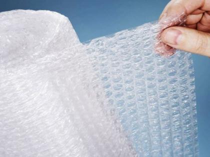 Why popping up bubble wrap makes you feel relax and satisfy | ...म्हणून बबल रॅप फोडण्यासाठी आपण नेहमीच होतो उत्सुक!