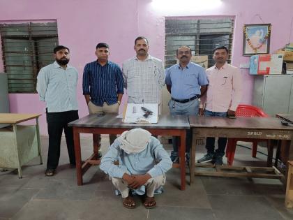 Buldhana: 17 live cartridges seized with a country knife in the wake of Lok Sabha elections, one arrested | Buldhana: लाेकसभा निवडणुकीच्या पार्श्वभूमीवर देशी कट्यासह १७ जिवंत काडतुसे केली जप्त, एकास अटक