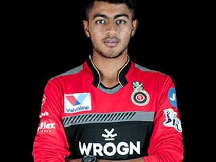 IPL 2019 : 16-year-old Prayas Ray Barman becomes the youngest cricketer to make an IPL debut | IPL 2019 : RCBच्या प्रयासचा विक्रम, आयपीएलमध्ये पदार्पण करणारा युवा खेळाडू