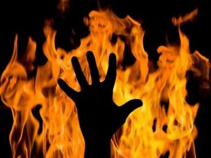 Mother-in-law set her son-in-law on fire due to a family dispute; Shocking incident in Pune | कौटुंबिक वादातून सासू-सासऱ्यांनी जावयालाच पेटवले; पुण्यातील धक्कादायक घटना