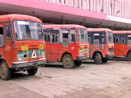 Lalpari traffic is likely to be blocked from Monday; | लालपरीची वाहतूक सोमवारपासून ठप्प  होण्याची शक्यता ;एसटी कामगार संघटना उपोषणावर ठाम   