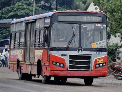 'Why do they stop the bus here...' Conductor of PMP was brutally beaten | 'येथे बस का थांबवतात...' निगडीत पीएमपीच्या कंडक्टरला बेदम मारहाण