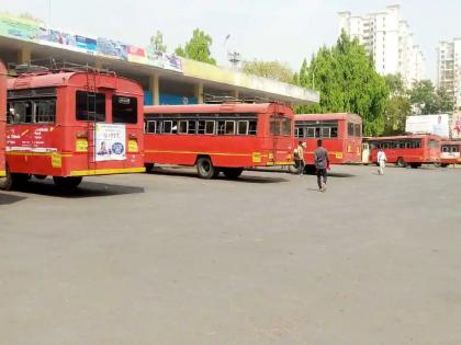 Fire breaks out in ST bus carrying passengers; Passengers are safe as the incident was noticed in time | Nagpur | प्रवासी असलेल्या एसटी बसला आग; वेळीच घटना लक्षात आल्याने मोठा अनर्थ टळला