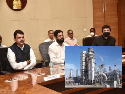 After Vedanta, refinery projects in Konkan will also move out of Maharashtra? As the project stalled, RRPCL gave an ultimatum | वेदांतानंतर कोकणातील रिफायनरी प्रकल्पही महाराष्ट्राबाहेर जाणार? प्रकल्प रखडल्याने आरआरपीसीएएलने दिलं अल्टिमेटम