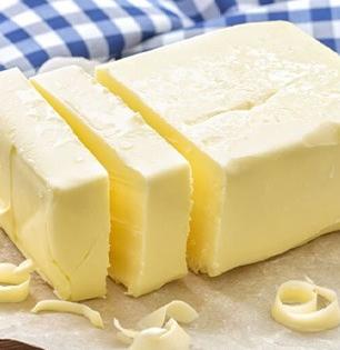 सतत बटर खाणं धोक्याचं! रोजच्या स्वयंपाकात हवं 'हे' तेल, तज्ज्ञ सांगतात तब्येतीसाठी का आवश्यक