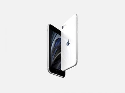 Buy iphone se at just rupees 28499 in flipkart smartphone year end sale at lowest price  | शेवटचा दिवस! फक्त 975 रुपयांमध्ये iPhone विकत घेण्याची संधी, फ्लिपकार्ट देतंय तगडा डिस्काउंट  