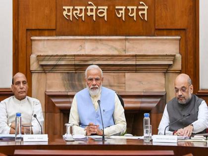 The list of ministers in waiting is endless; Reshuffle in Modi government's cabinet soon | मिनिस्टर इन वेटिंगची यादी संपता संपेना; मोदी सरकारच्या मंत्रिमंडळात लवकरच फेरबदल