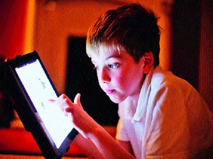 Kids are missing out on the virtual world, parents' worries about 'Blue Whale' | आभासी जगात हरवताहेत मुले, ‘ब्लू व्हेल’ने पालक चिंतेत Kids are missing out on the virtual world, parents' worries about 'Blue Whale' | आभासी जगात हरवताहेत मुले, ‘ब्लू व्हेल’ने पालक चिंतेत