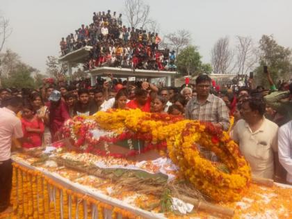 Tiroda taluka resounded with the chants of 'Veer Mahendra Amar Rahe' | 'वीर महेंद्र अमर रहे’च्या जयघोषाने निनादला तिरोडा तालुका