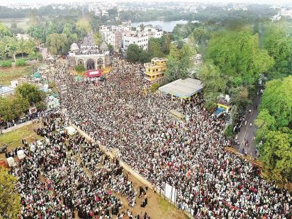 CAA Protest: 'CAA' has to be withdrawn; Mega march in Aurangabad | CAA Protest : ‘सीएए’ मागे घ्यावाच लागेल; औरंगाबादमध्ये पुन्हा उसळला जनसागर