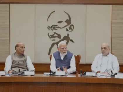 Operation Sindoor Pm narendra Modi praised the army after the strike in Pakistan; What happened in the cabinet meeting? | Operation Sindoor : पाकिस्तानमधील स्ट्राइकनंतर पीएम मोदींनी सैन्याचे कौतुक केले; कॅबिनेट बैठकीत काय झाले? Operation Sindoor Pm narendra Modi praised the army after the strike in Pakistan; What happened in the cabinet meeting? | Operation Sindoor : पाकिस्तानमधील स्ट्राइकनंतर पीएम मोदींनी सैन्याचे कौतुक केले; कॅबिनेट बैठकीत काय झाले?