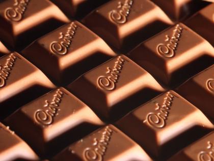 Cadbury Chocolate Desserts Recalled Across UK Over Listeria Fears know details health department | Cadbury Chocolate : 'लिस्टेरिया' आजाराची भीती, युकेमधून कॅडबरी चॉकलेट डेझर्ट परत मागवली