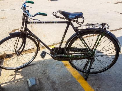 22 stolen bicycles seized by bicycle thieves | धरिला सायकल चोर... नवघर पोलिसांनी जप्त केल्या २२ सायकली