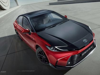 Toyota Kirloskar Motor launches Camry Hybrid Sprint edition at 48 lakh | प्रीमियम लक्झरीमध्ये 'स्पोर्टी' टच! टोयोटा कॅमरीची नवीन 'स्प्रिंट एडिशन' भारतात लॉन्च