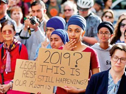 What Is Canada's Secularism Law? | कॅनडातली बंदी देशात कोणतं वादळ आणेल? What Is Canada's Secularism Law? | कॅनडातली बंदी देशात कोणतं वादळ आणेल?