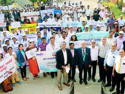 World Cancer Day: Cancer Awareness from Rally, Poster Display | जागतिक कॅन्सर दिन : रॅली, पोस्टर प्रदर्शनामधून कॅन्सर जनजागृती 