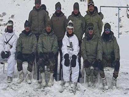 captain shiva chauhan first woman officer deployed in siachen | सियाचीनमध्ये पहिल्यांदाच महिला अधिकारी तैनात, जाणून घ्या कोण आहेत कॅप्टन शिवा चौहान?