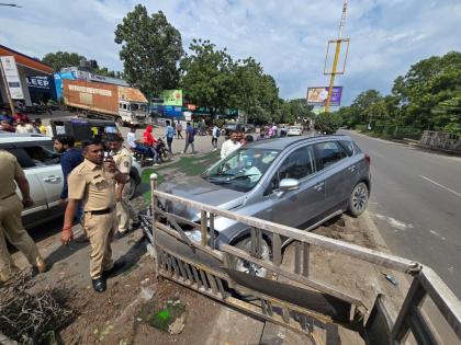 The driver had a fit and the speeding car hit the divider; the couple was safe as they were wearing seat belts | चालकाला फिट आल्याने भरधाव कार दुभाजकावर आदळली; सीटबेल्ट लावल्याने दाम्पत्य सुखरूप