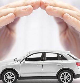 तुमच्या एका चुकीमुळे Car Insurance क्लेम रिजेक्ट होईल; या नियम आणि अटी माहिती आहे का?