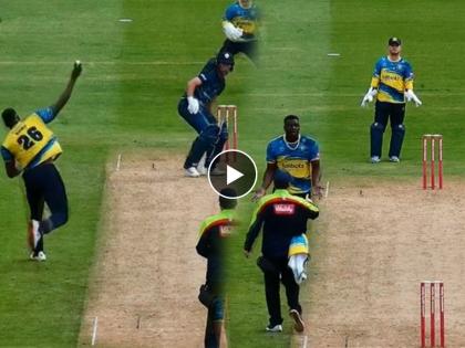 T20 Blast 2022: Birmingham Bears handed five penalty runs against Derbyshire as skipper Carlos Brathwaite throws the ball at batter, Video | Video : विंडीजच्या कार्लोस ब्रेथवेटने फेकून मारला चेंडू, अम्पायर्सकडून 5 धावांची पेनल्टी; लाईव्ह सामन्यात सॉलिड ड्रामा 