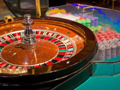 Deception of students by showing the lure of casino franchise in Goa | गोव्यात कॅसिनो फ्रेंचायसीचे आमीष दाखवून विद्यार्थ्यांची फसवणूक