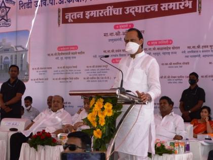 Ajit Pawar: Ajit Pawar's suggestion that the police force will not be humiliated in ahmednagar shirdi | Ajit Pawar: पोलीस दलाची मान खालावली जाईल, असे काम करू नका, अजित पवारांची सूचना