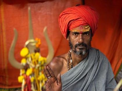 Readable article - Why is Hinduism 'different' from other religions? | वाचनीय लेख - इतर धर्मांपेक्षा हिंदू धर्म ‘वेगळा’ का आहे ?