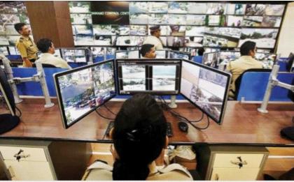 Updated control room's focus on Mumbai | 26/11 - 12 वर्षानंतर अद्ययावत नियंत्रण कक्षाचे मुंबईवर लक्ष