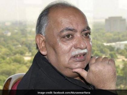 Police broke into Munawwar Rana's house at midnight | प्रख्यात शायर मुनव्वर राणा यांच्या घरात मध्यरात्री घुसले पोलीस