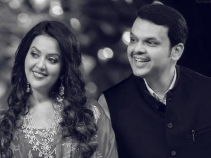 You are my inspiration .... Happy Birthday to husband Devendra from Amrita Fadnavis | आपणच माझी प्रेरणा.... अमृता फडणवीसांकडून पती देवेंद्र यांना वाढदिवसाच्या प्रेमळ शुभेच्छा