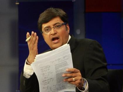 Arnab Goswami's lawyer gets 'only Rs 10 lakh fee' per hearing, kapil sibbal lawyer | अर्णब गोस्वामींविरुद्धच्या खटल्यात एका वकिलाची प्रति सुनावणी 'फी फक्त 10 लाख' 