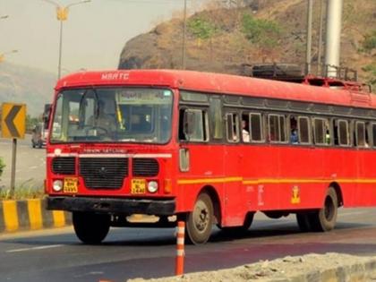 The condition of the driver deteriorated, the running bus on the bifurcation | चालकाची प्रकृती अचानक बिघडली, धावती बस दुभाजकावर