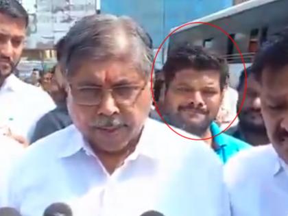 Video: ST employee burst into tears while talking to Chandrakant Patil media | Video : चंद्रकांत पाटील माध्यमांशी बोलतानाही ST कर्मचाऱ्याला रडू कोसळलं