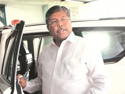 Sanjay Raut should increase the amount by a quarter of a rupee, Chandrakant Patil's toll | संजय राऊतांनी 'सव्वा रुपयांची' रक्कम वाढवावी, चंद्रकांत पाटलांनी काढला चिमटा